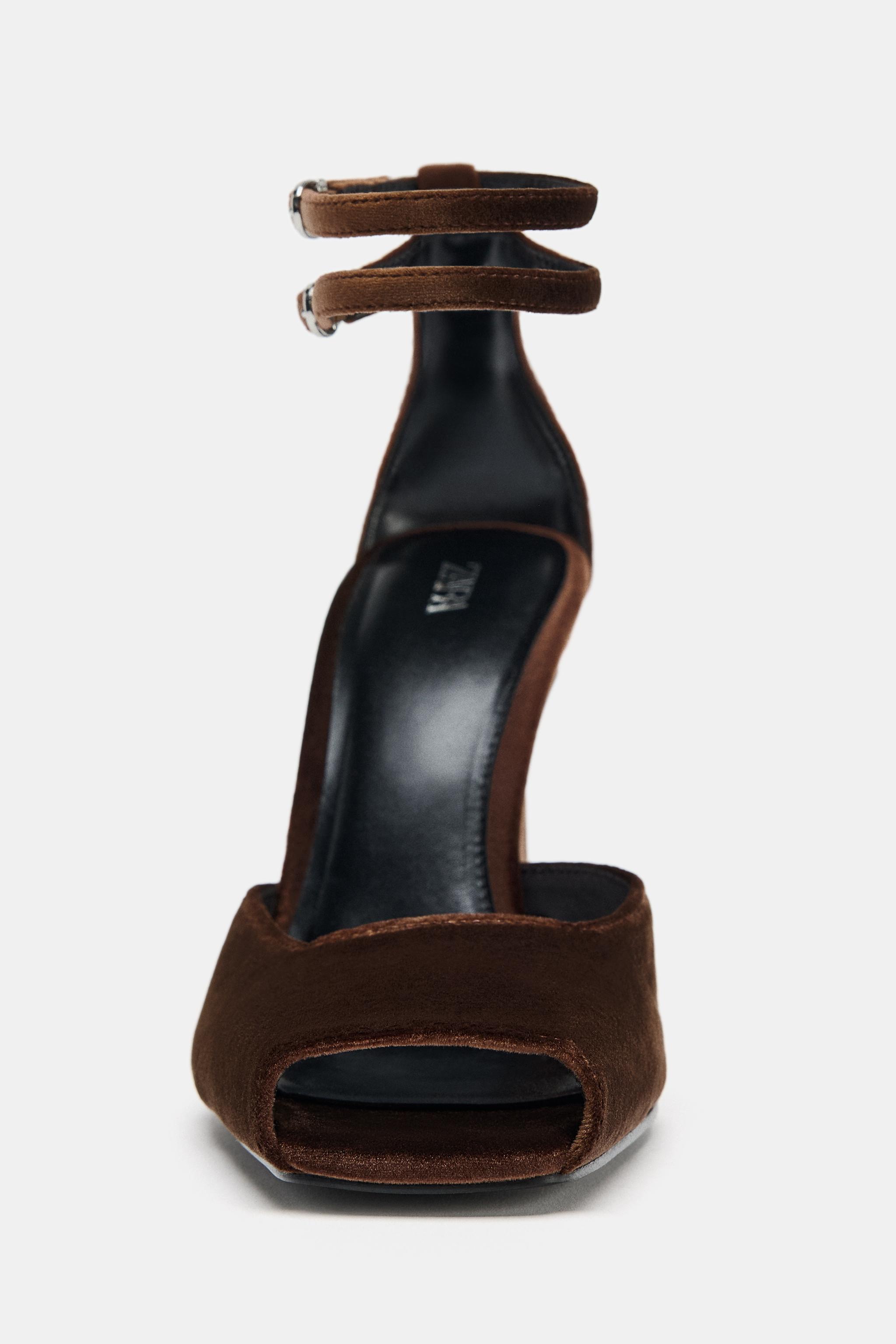 VELVET EFFECT STRAPPY SANDALS